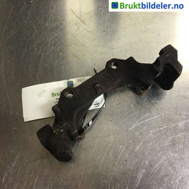 Bremsecaliper brakett til Ford Kuga, 2013-2019 (FORD|BV61-2B135-BC)