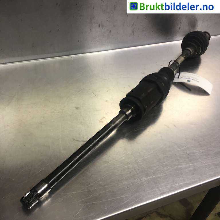 Drivaksel høyre foran til BMW 5-Serie 2010-2017 (F10/F11) (F10/F11) (BMW|31 60 7 618 680||7 593 044)