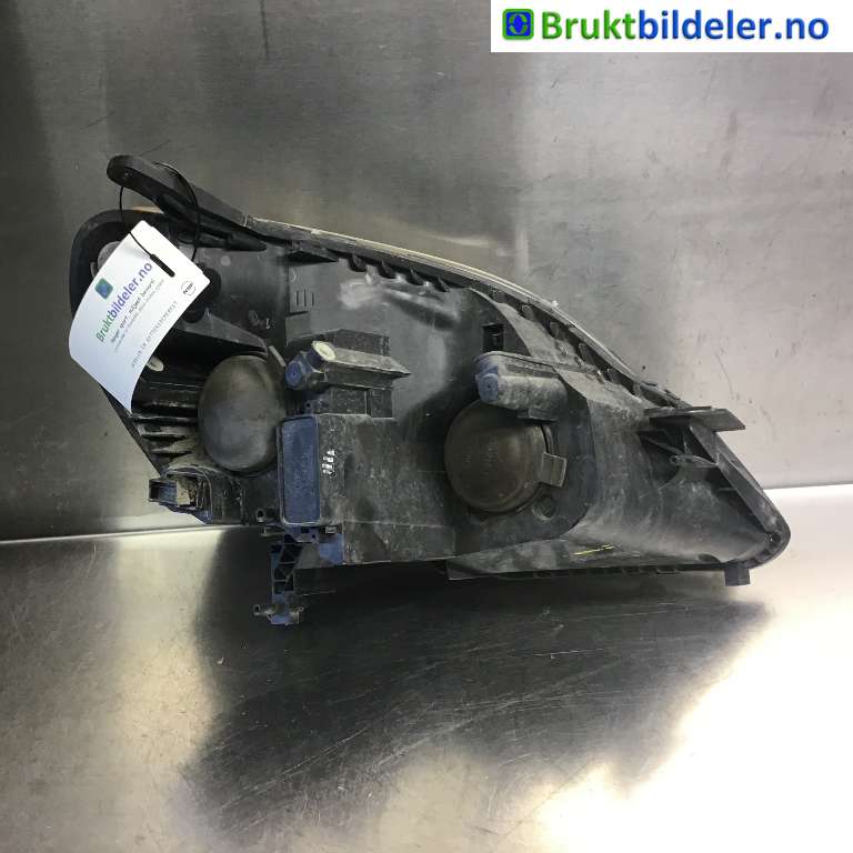 Frontlykt venstre halogen til Opel Zafira B 2005-2011  (OPEL|13252472|0 301 214 201|)