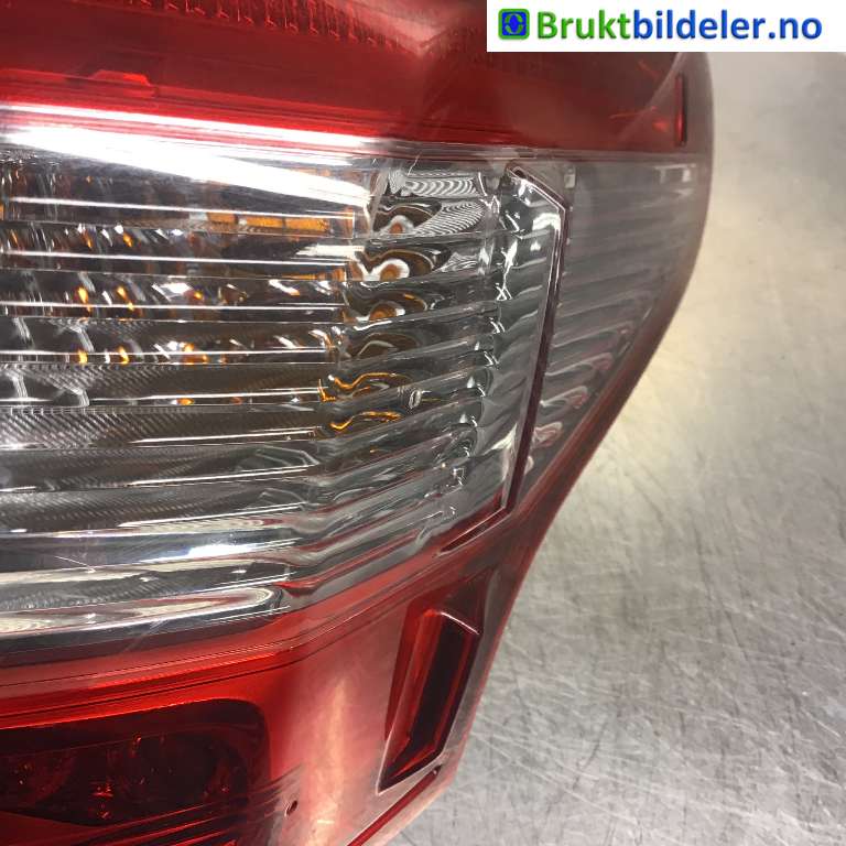 Baklykt høyre til Nissan Qashqai 2014-2021 (Type II)  (NISSAN|26550-4EA0A|)