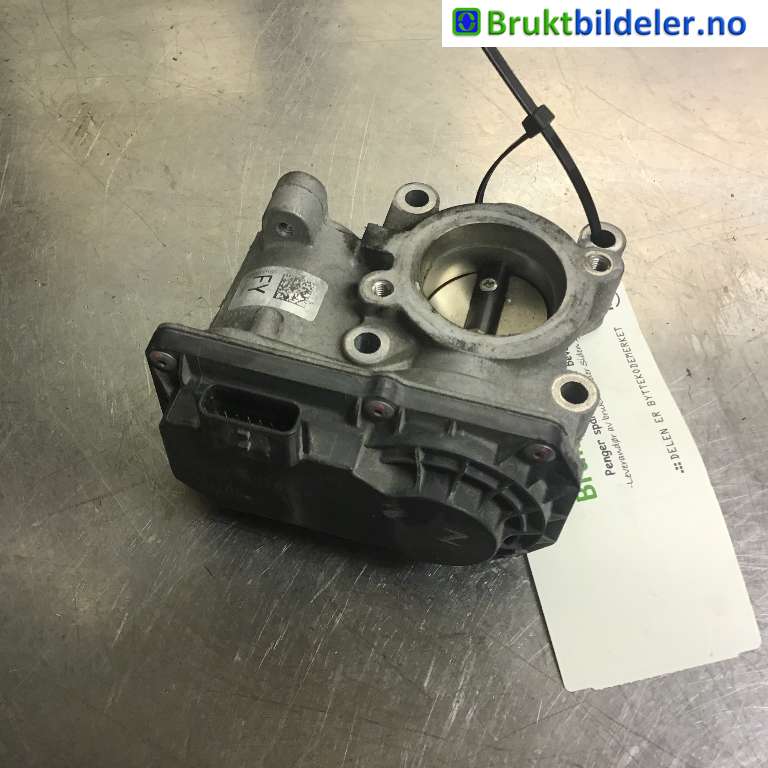 Spjeldhus til Nissan Qashqai 2014-2021 (Type II)  (NISSAN|161206038R|6F3000166|H8201171233)