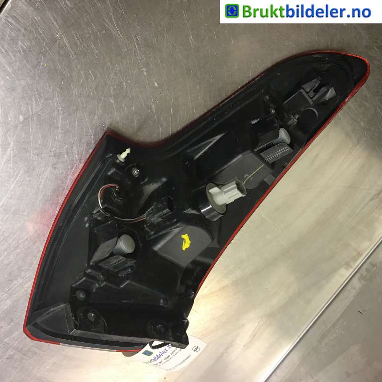 Baklykt høyre til Nissan Qashqai 2014-2021 (Type II)  (NISSAN|265504EA0A|)