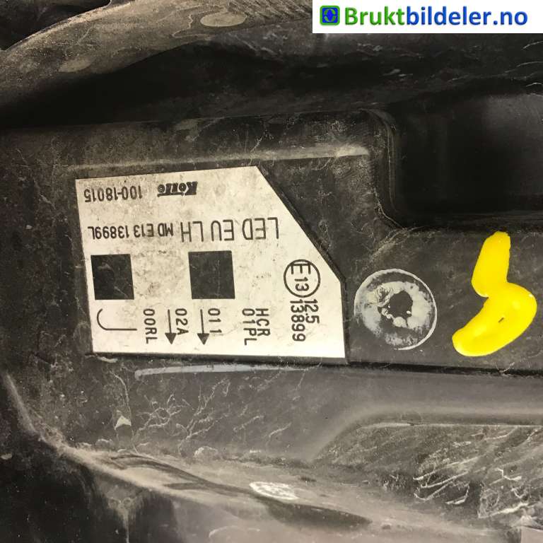 Frontlykt venstre halogen til Nissan Qashqai 2014-2021 (Type II)  (NISSAN|260604EH1B|100-18015|MD E13 13899L)