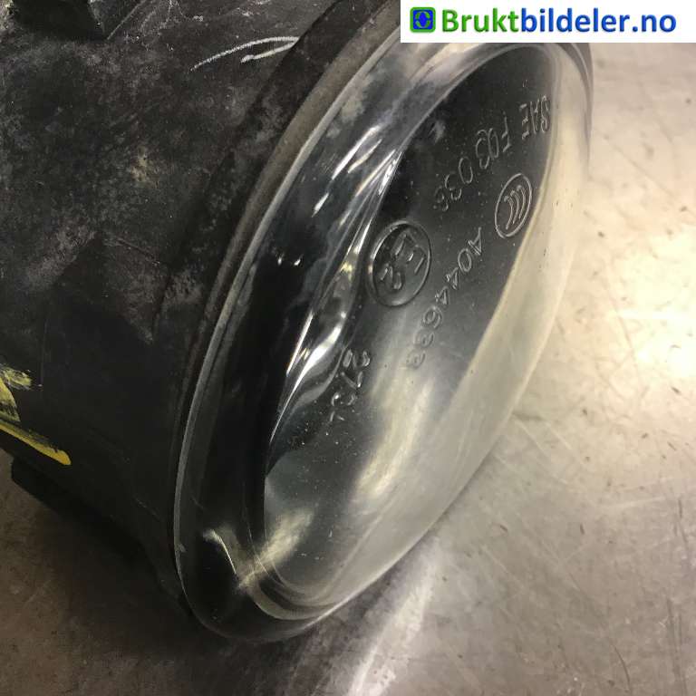 Tåkelykt venstre foran til Nissan Qashqai 2014-2021 (Type II)  (NISSAN|261508992B|89208203|)