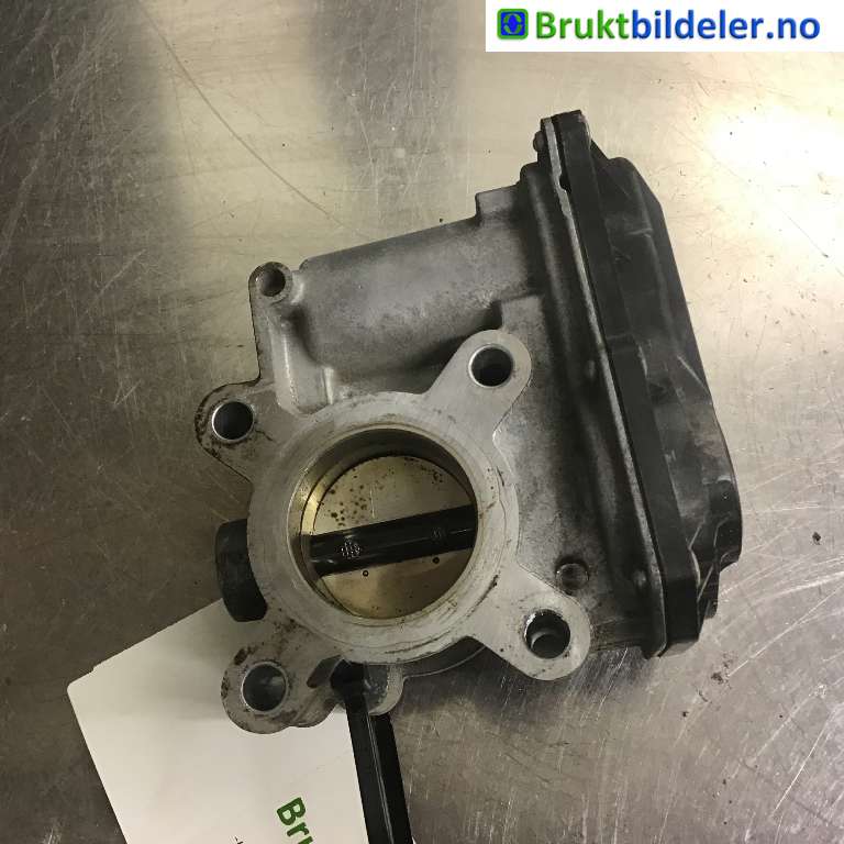 Spjeldhus til Nissan Qashqai 2014-2021 (Type II)  (NISSAN|161206038R|6G13 01666|H8201171233)