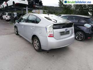 Dør venstre bak til Toyota Prius, 2009-2016 (Type III) (COMBI) (COMBI) (TOYOTA|)