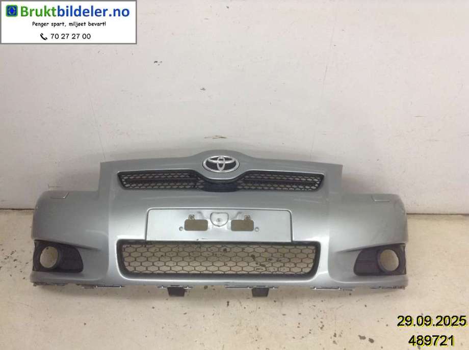 Støtfanger foran til Toyota Verso, 2004-2009 (Type II)  (TOYOTA|521190F915)