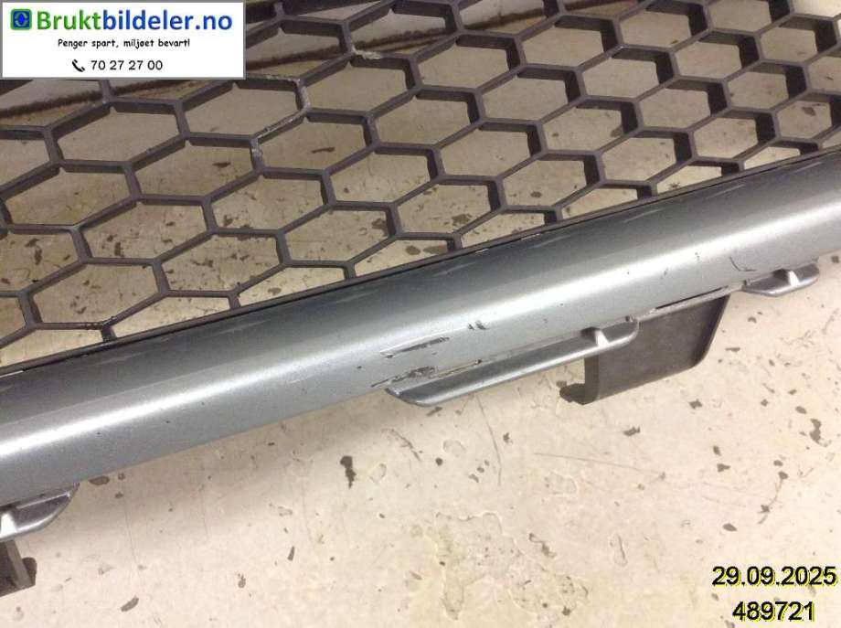 Støtfanger foran til Toyota Verso 2004-2009 (Type II)  (TOYOTA|521190F915|)