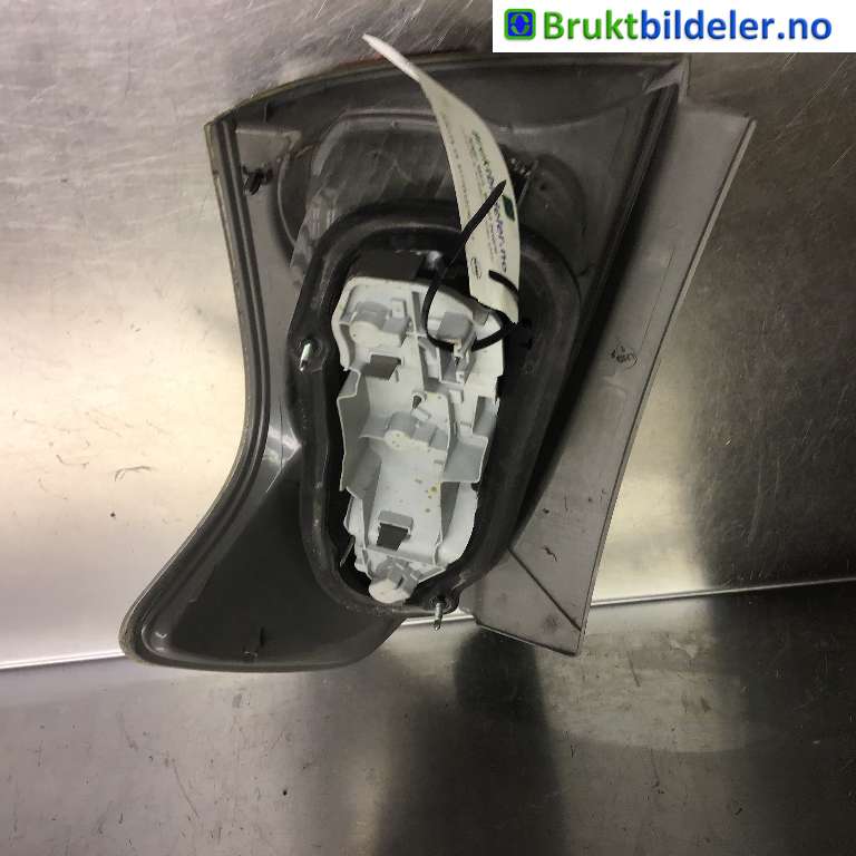 Baklykt venstre til Toyota Verso 2004-2009 (Type II)  (TOYOTA|81560-0F060|13123F/A|)
