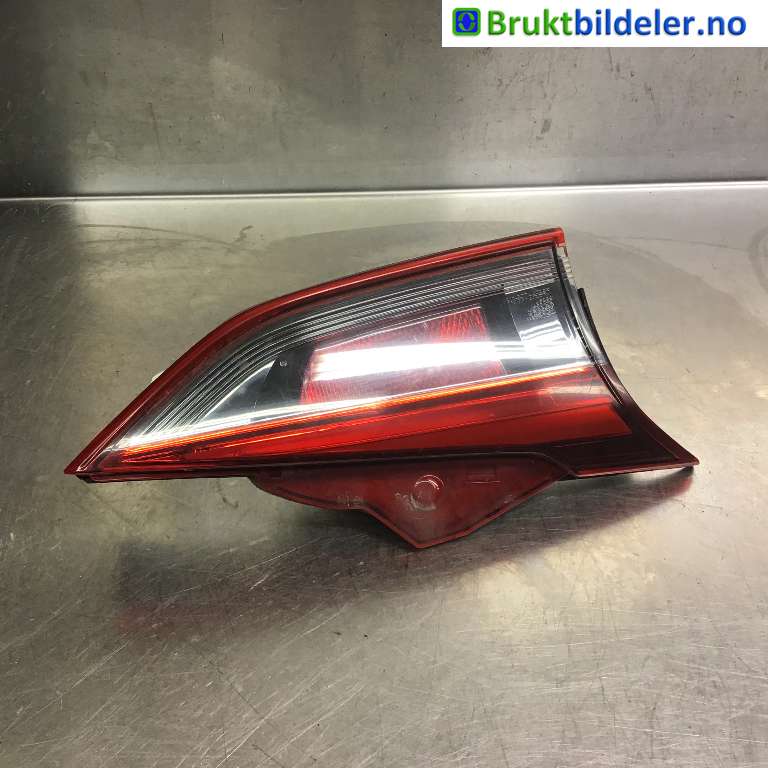 Baklykt venstre indre til Mazda 6, 2013-2015 (Type III, Fase 1)  (MAZDA|GHR2-51-3G0B)