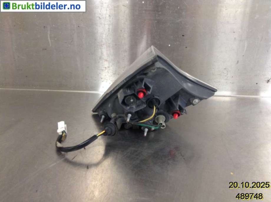 Baklykt venstre indre til Nissan X-Trail 2014-2022 (T32) (T32) (NISSAN|265554CA1B|)