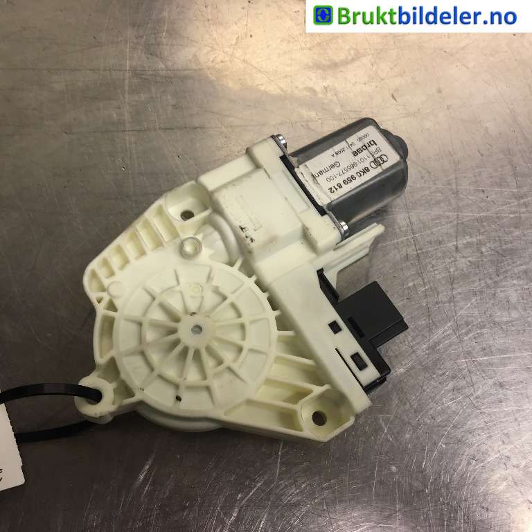 Ruteheis høyre bak til Audi A4 2007-2014 (Type IV) (B8) (B8) (AUDI|8K0 959 812|1101-965577-100|)