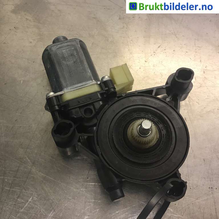 Ruteheis høyre til Seat Leon, 2013-2020 (Type III)  (5Q0 959 801 B)