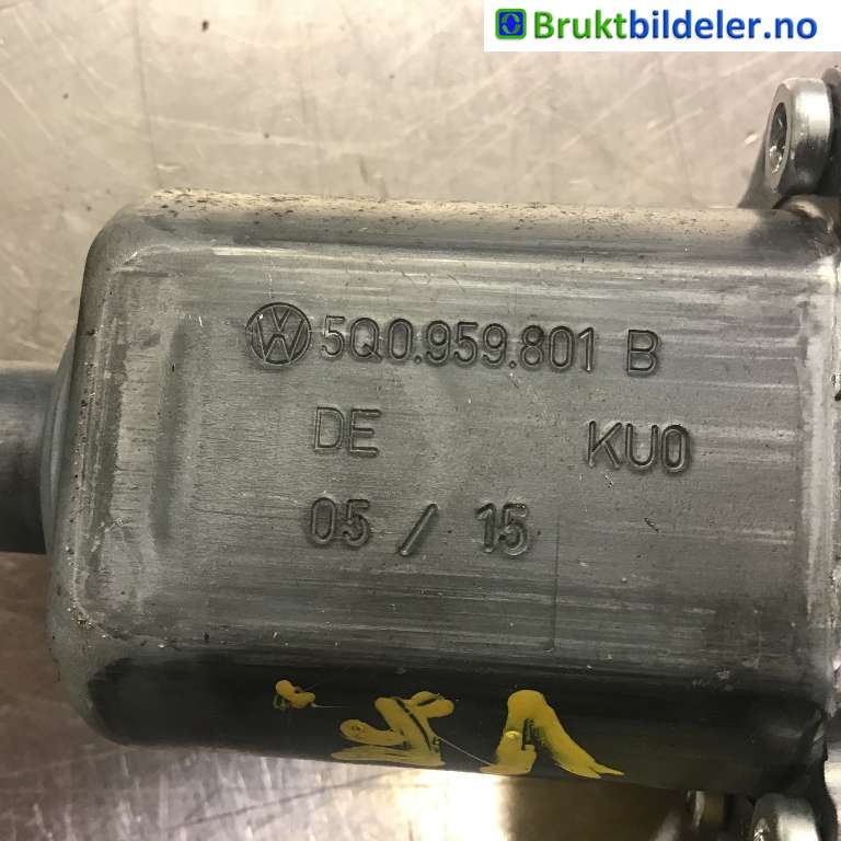 Ruteheis høyre til Seat Leon 2013-2020 (Type III)  (5Q0 959 801 B|0 130 822 717|)