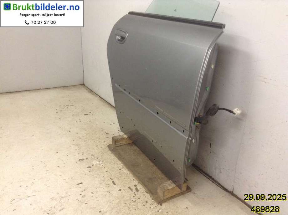 Dør høyre bak til Subaru Outback 2007-2009 (Type III, Fase 2)  (SUBARU|60409AG0619P|)