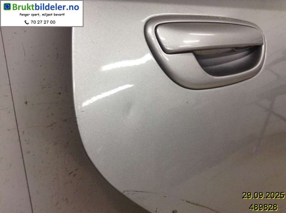 Dør høyre bak til Subaru Outback 2007-2009 (Type III, Fase 2)  (SUBARU|60409AG0619P|)