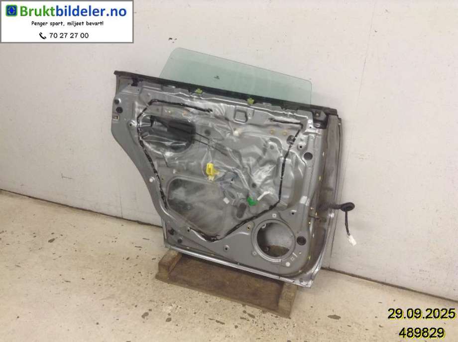 Dør venstre bak til Subaru Outback 2007-2009 (Type III, Fase 2) (SUBARU|60409AG0719P|)