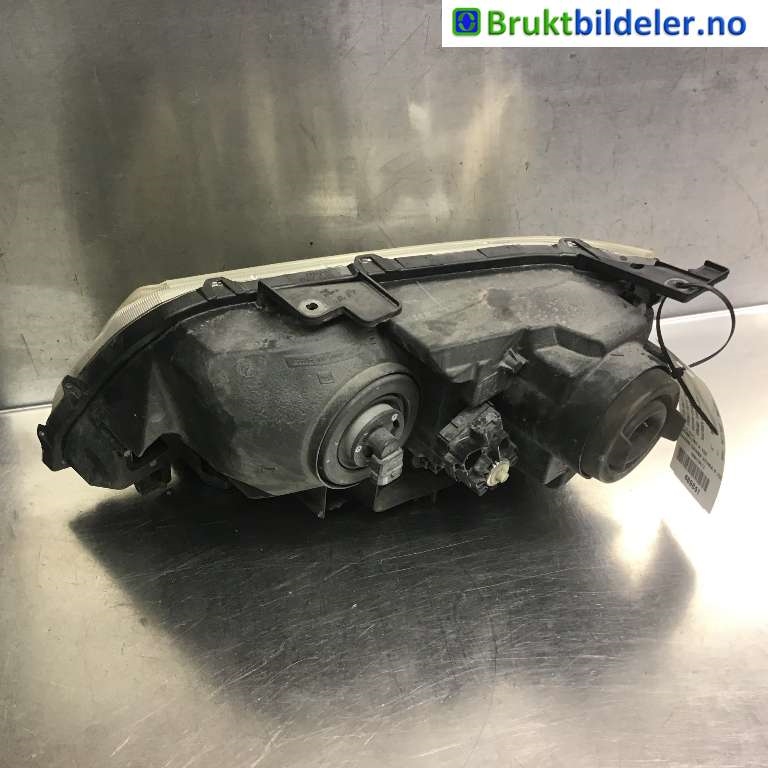 Frontlykt høyre halogen til Suzuki Grand Vitara 2005-2015 (Type III)  (SUZUKI|35120-65J11|)