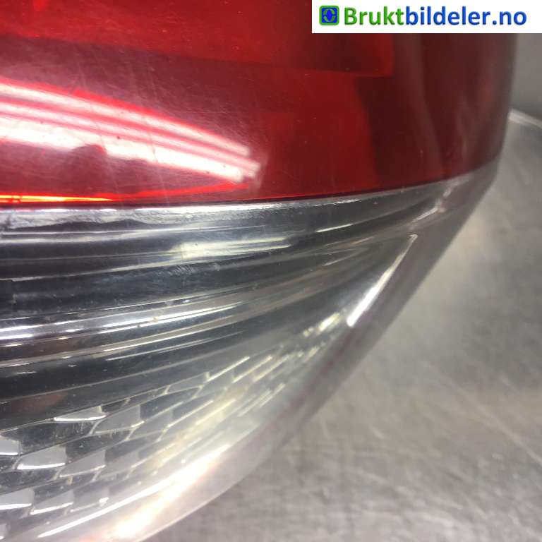 Baklykt høyre til Ford Mondeo 2011-2014 (Type IV, Fase 2)  (FORD|BS71-13404-BD|)