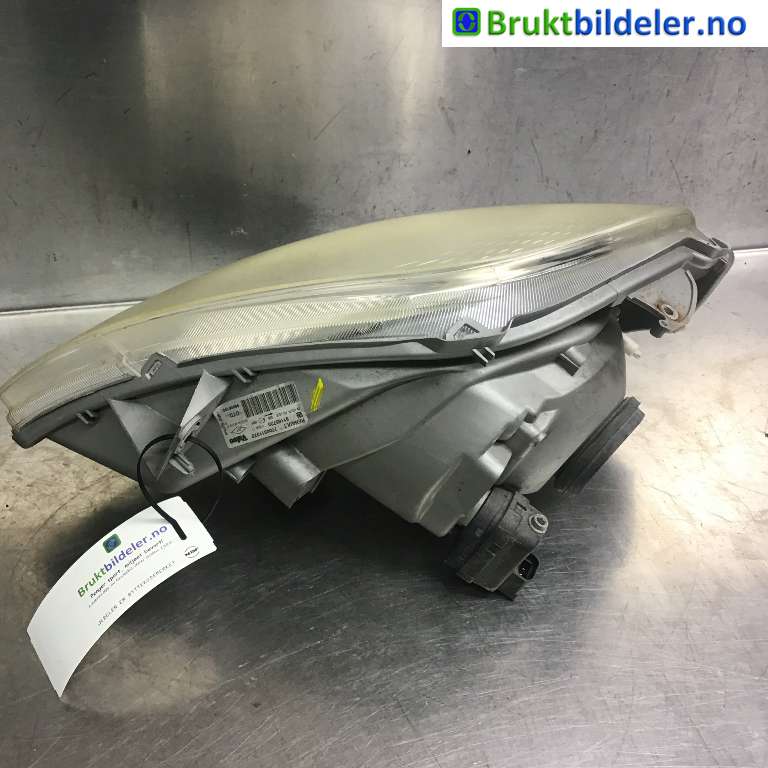 Frontlykt høyre halogen til Opel Vivaro A 2001-2006  (OPEL|91165720|89308700|7700311372)