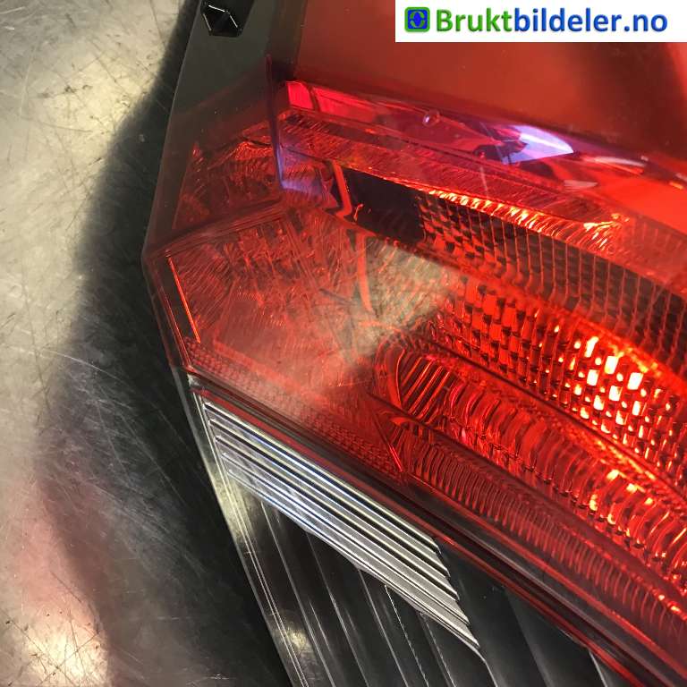 Baklykt venstre til Toyota RAV4 2019-->> (Type V)  (TOYOTA|81560-42230|A4S182-0000|)