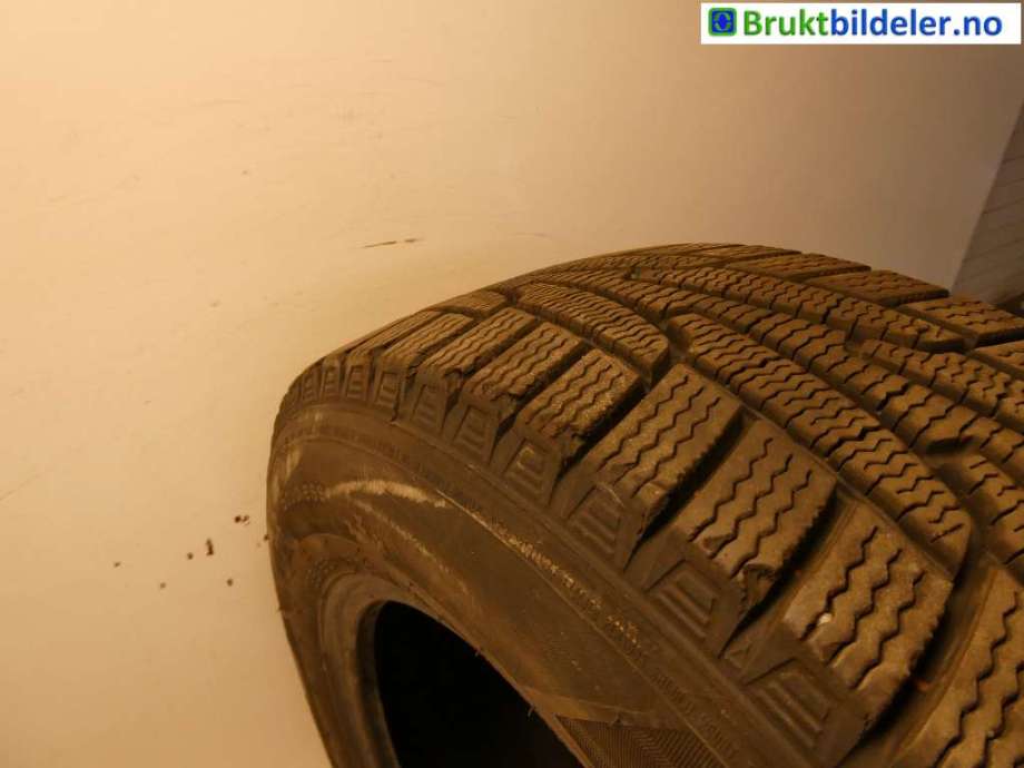 Dekk til Annet Dekk vinter piggfri 0-->>  (KUMHO|)