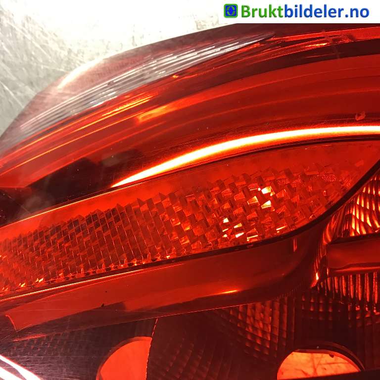 Baklykt høyre indre til Audi A4 2007-2014 (Type IV) (B8) (B8) (AUDI|8K5 945 094 D|)