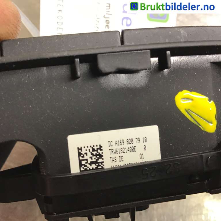 Bryter diverse til Mercedes B-Klasse 2008-2011 (Fase 2) (W245) (W245) (MERCEDES|A 169 820 79 10|)