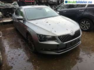 Dør høyre foran til Škoda Superb, 2015->> (Type III)  (SKODA|)