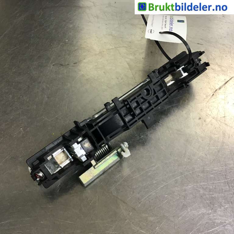 Dørhåndtak utv høyre til Isuzu D-Max 2012-2017 (Type II, Fase 1)  (ISUZU|8981764694|)