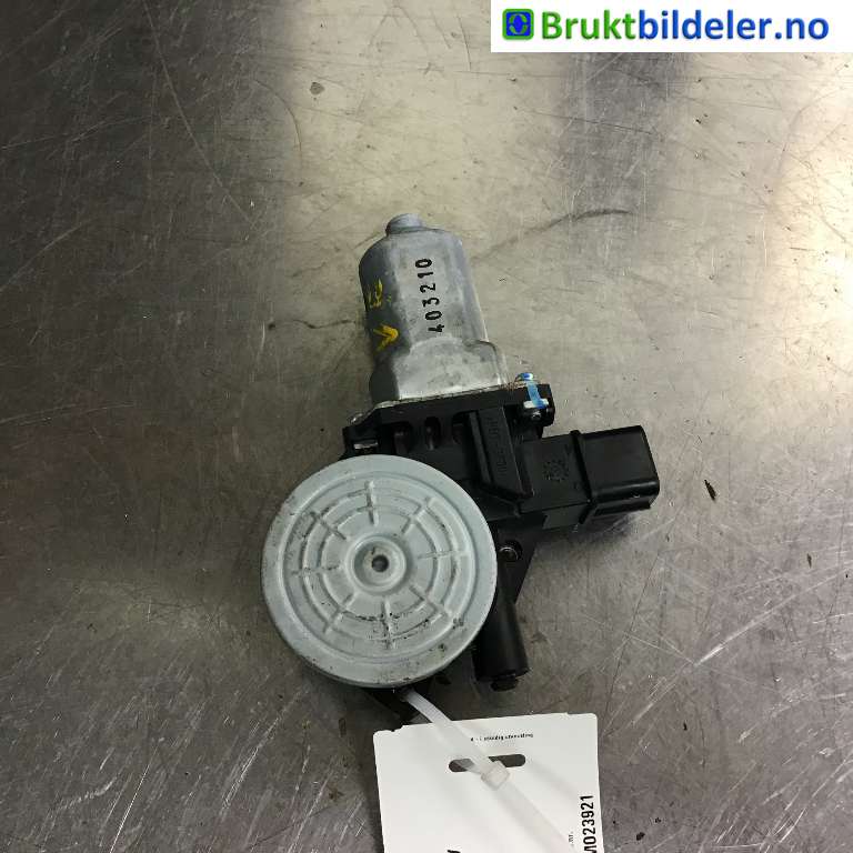 Ruteheis venstre foran til Isuzu D-Max, 2012-2017 (Type II, Fase 1)  (ISUZU|8-98160-726-0)