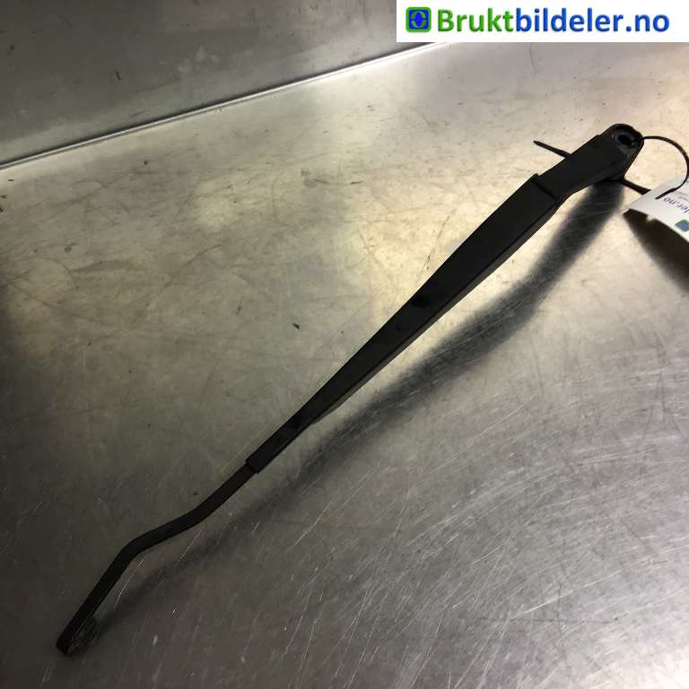 Viskerarmer frontrute til Isuzu D-Max, 2012-2017 (Type II, Fase 1)  (ISUZU|8981936300)