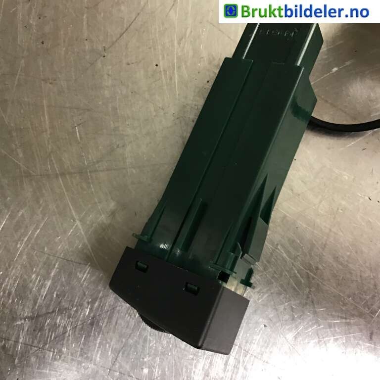 Bryter diverse til Isuzu D-Max 2012-2017 (Type II, Fase 1)  (ISUZU||M42174)