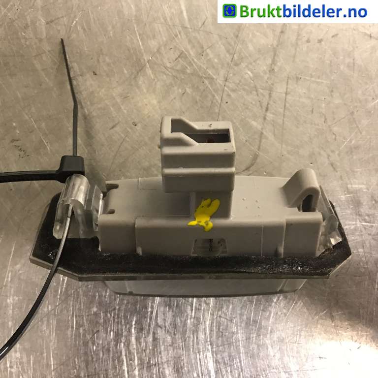 Skiltlys til Mitsubishi Outlander 2015-->> (Type III, Fase 2) (MITSUBISHI|8341A009|1141-283|)