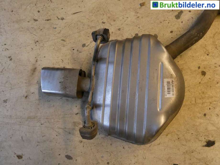 Eksos bakre til Mercedes GLK 2008-2015 (X204) (X204) (MERCEDES|A 204 491 67 01|)