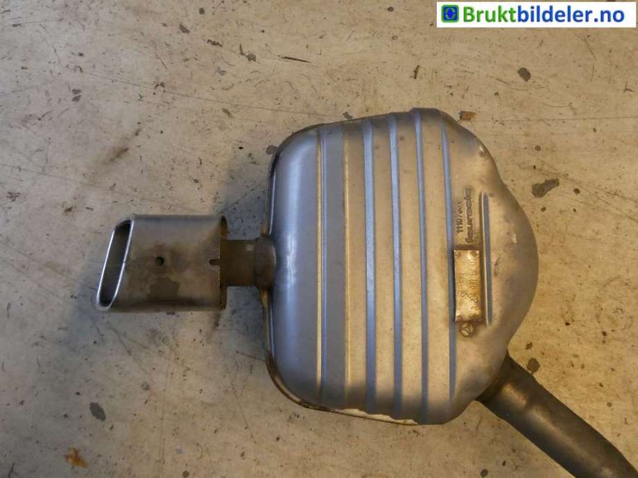 Eksos bakre til Mercedes GLK 2008-2015 (X204) (X204) (MERCEDES|A 204 491 67 01|)