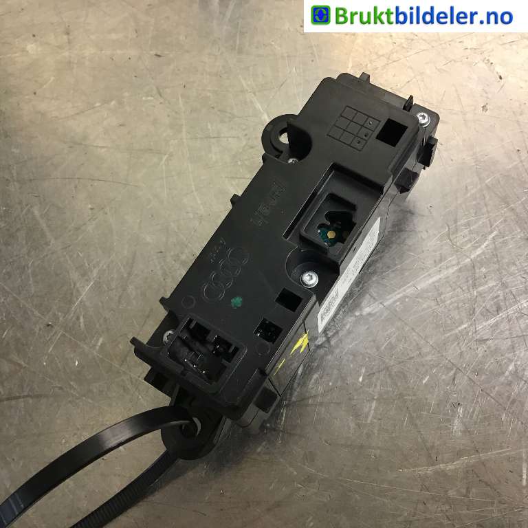 Bryter lys til Audi A1 2018-->> (Type II) (AUDI|4K1 941 501 M|90160-752/0000|)