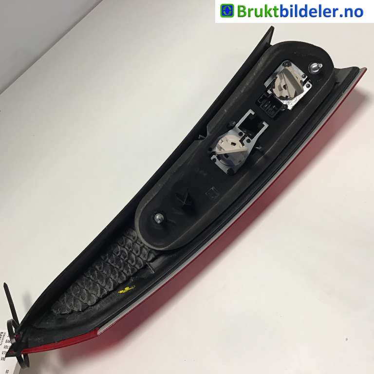 Baklykt høyre til Volvo V70 2005-2007 (Type II, Fase 2)  (VOLVO|30655375|)