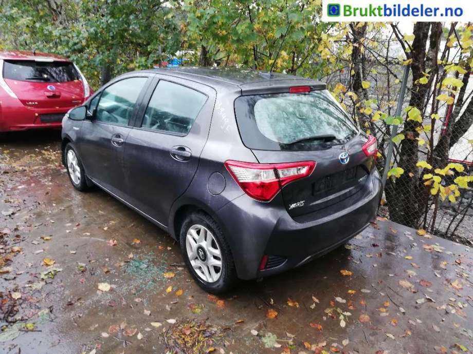 Dør venstre bak til Toyota Yaris, 2014-2020 (Type III, Fase 2)  (TOYOTA|)