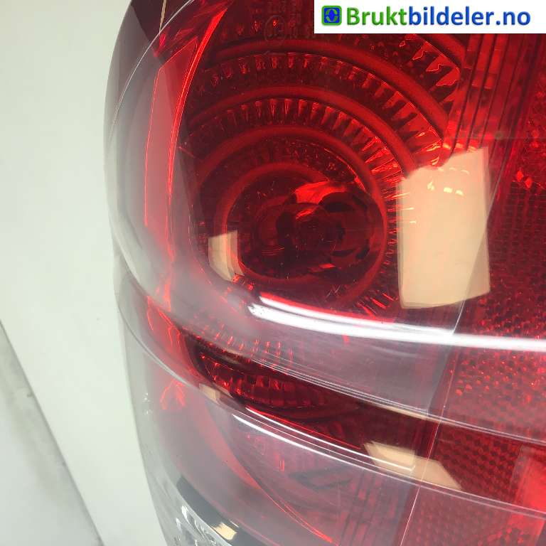 Baklykt høyre til Subaru Outback 2007-2009 (Type III, Fase 2)  (SUBARU|84913AG140|)