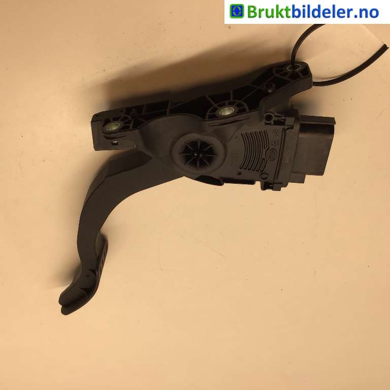 Pedal gass til Volvo S60, 2014-2019 (Type II, Fase 2)  (VOLVO|31329058)
