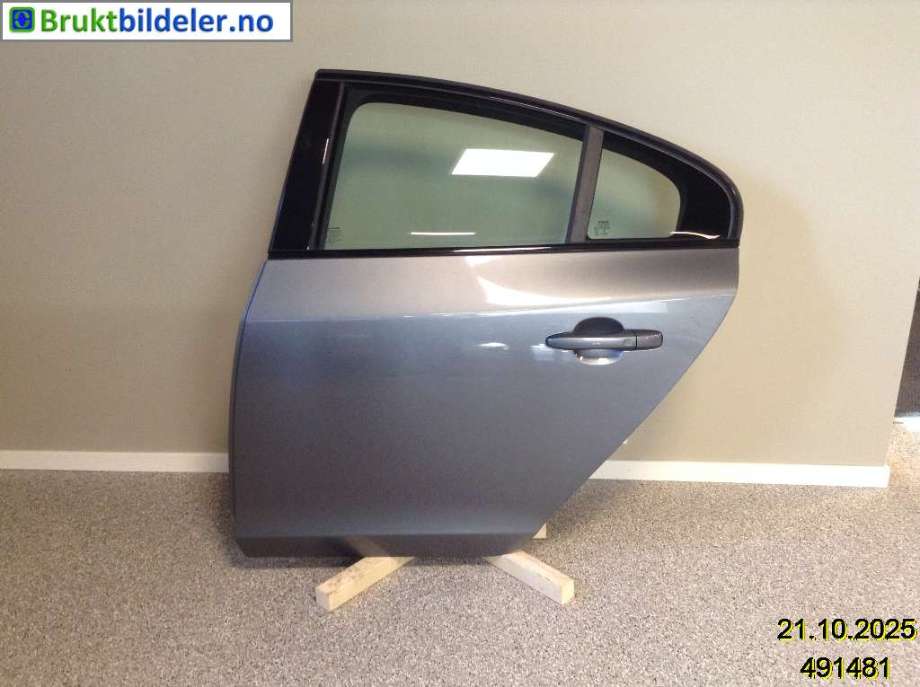 Dør venstre bak til Volvo S60, 2014-2019 (Type II, Fase 2)  (VOLVO|32228974)