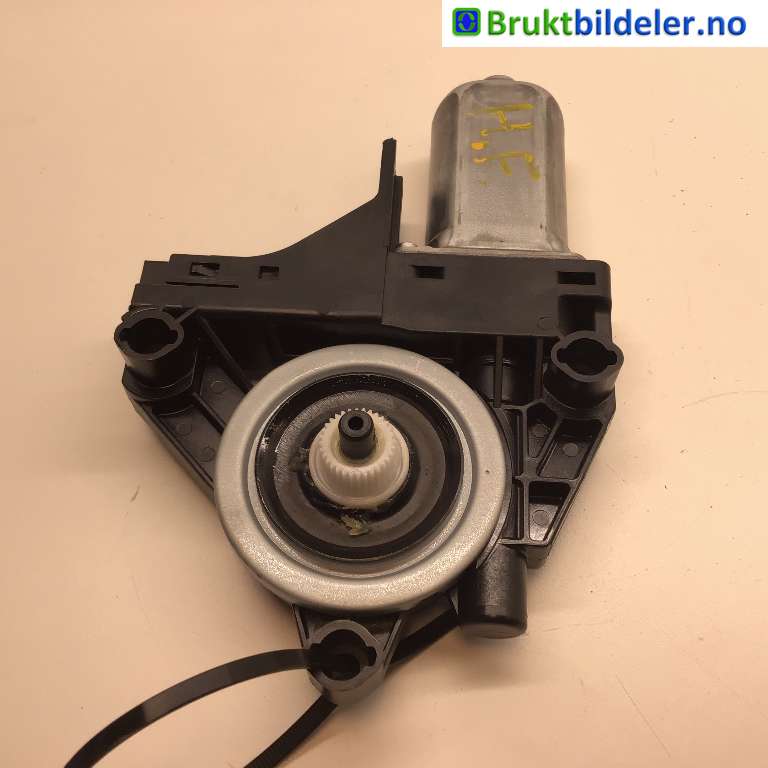 Ruteheis høyre foran til Volvo S60, 2014-2019 (Type II, Fase 2)  (VOLVO|31253062)