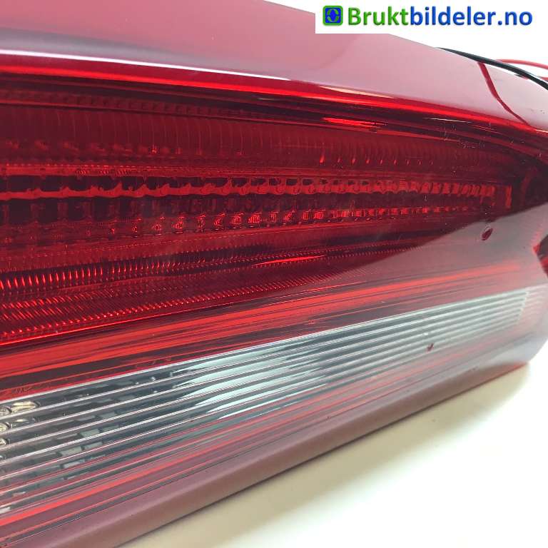 Baklykt venstre indre til Volvo S60 2014-2019 (Type II, Fase 2) (VOLVO|30796271|21.50.01.01|)