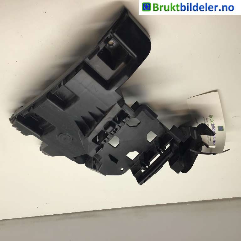 Diverse deler til Volvo S60, 2014-2019 (Type II, Fase 2)  (VOLVO|31323838)