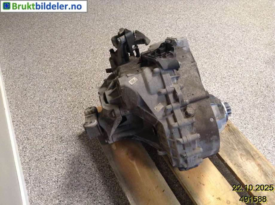 Girkasse manuell 6-trinn til VW Transporter / Caravelle 2015-2019 (T6) (T6) (VOLKSWAGEN||PSW)
