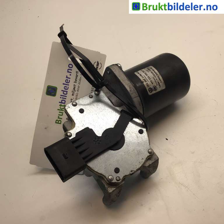 Viskermotor frontrute til VW Transporter / Caravelle 2015-2019 (T6) (T6) (VOLKSWAGEN|7E1 955 113 B|443 122 351 017|----------)