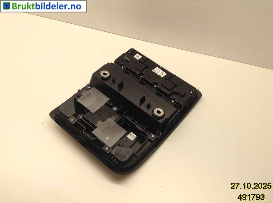 Tak konsoll til Mazda MX-30 2020-->>  (MAZDA|)