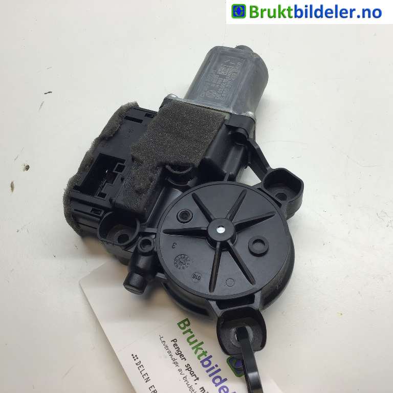Ruteheis høyre foran til VW Transporter / Caravelle, 2015-2019 (T6) (T6) (VOLKSWAGEN|7E0 959 802 H)