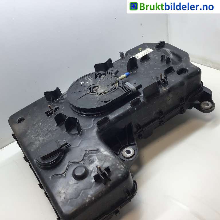Diverse deler til VW Transporter / Caravelle 2015-2019 (T6) (T6) (VOLKSWAGEN|7E0 131 877 H||7E0 131 877 F)